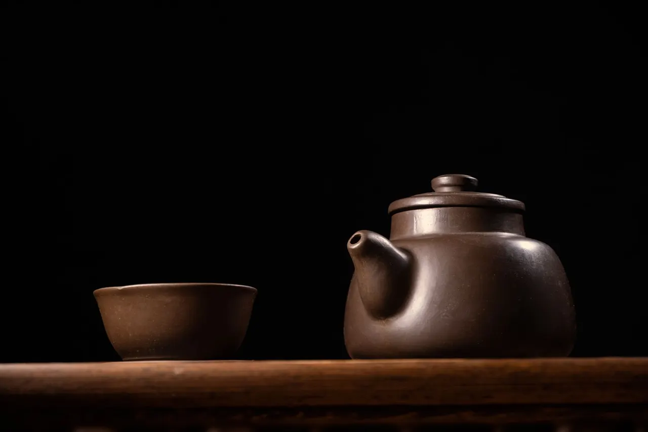 Tea: One Leaf, a Thousand Ways