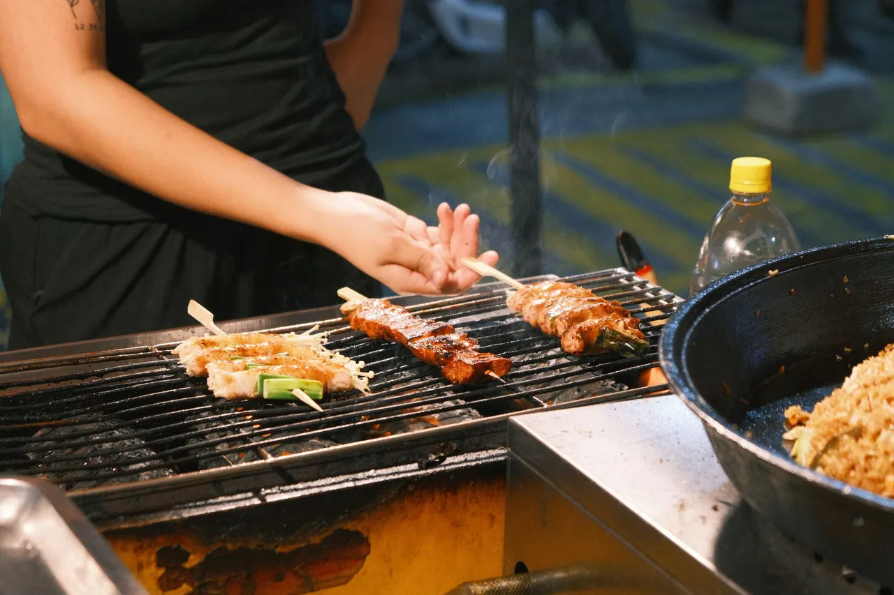 Zibo Barbecue: Living Fire Rolled in a Small Pancake